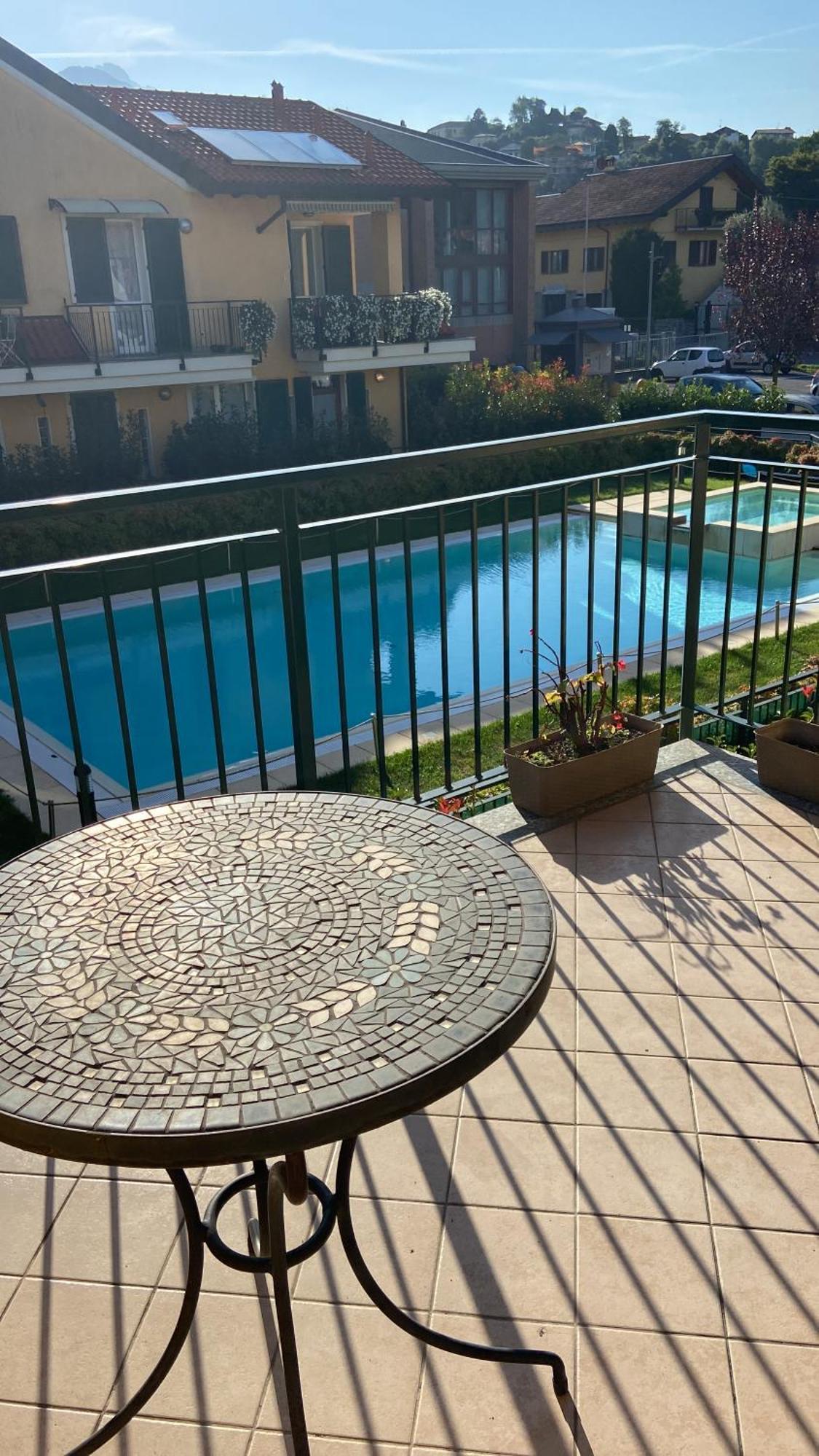 Pool Apartment Bellagio Eksteriør billede